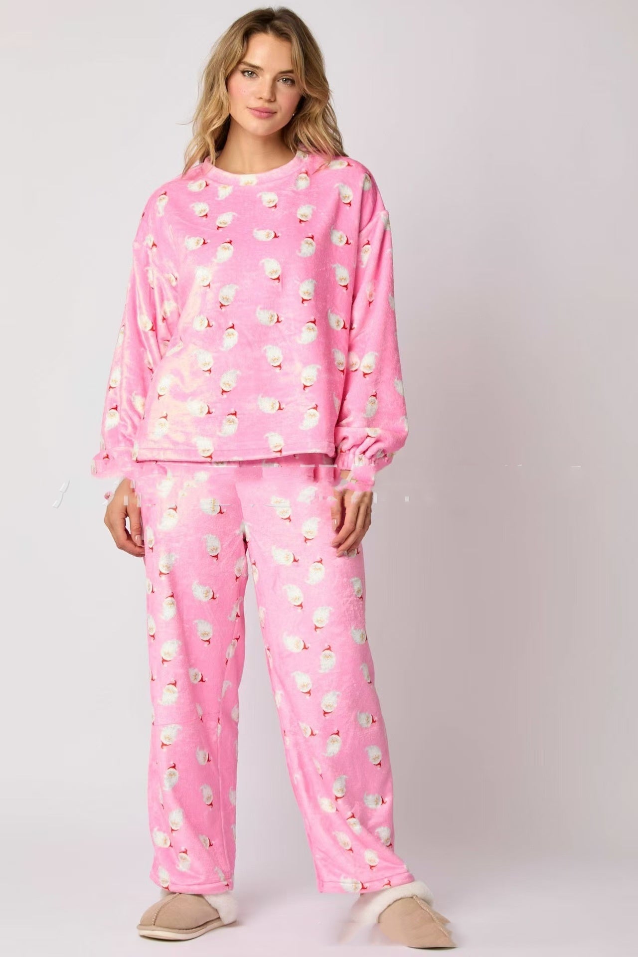 Conjunto de Pijama de Flanela 2 Piezas para Mujer: Cómodo, Divertido y Perfecto para las Fiestas